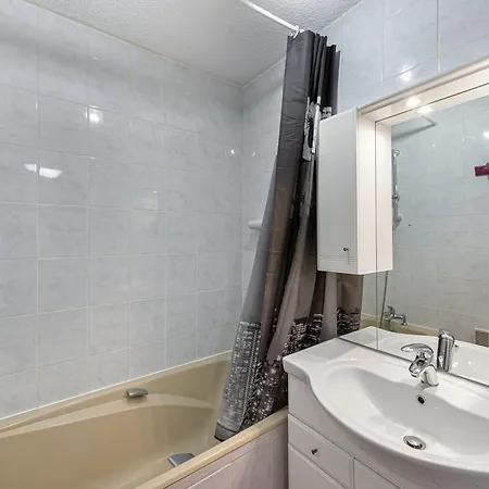 Appartement Pour 4 Proche Pistes A - Fr-1-640-38